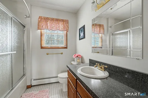 $550,000 | 13 Fitzmaurice Circle, Windsor, CT 06095