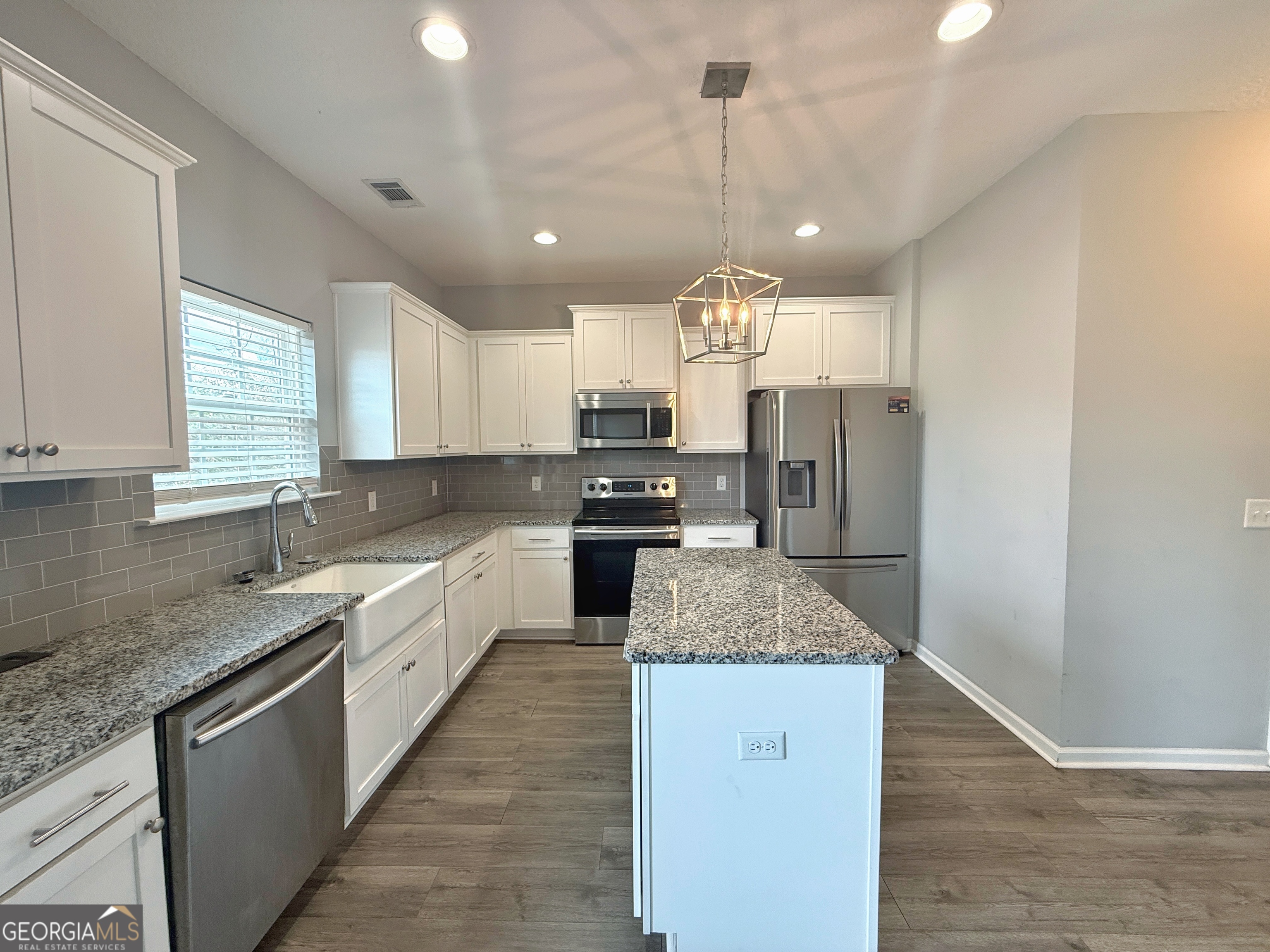 1338 Talmadge Road Allenhurst, GA 31301 - Photo 9 of 37