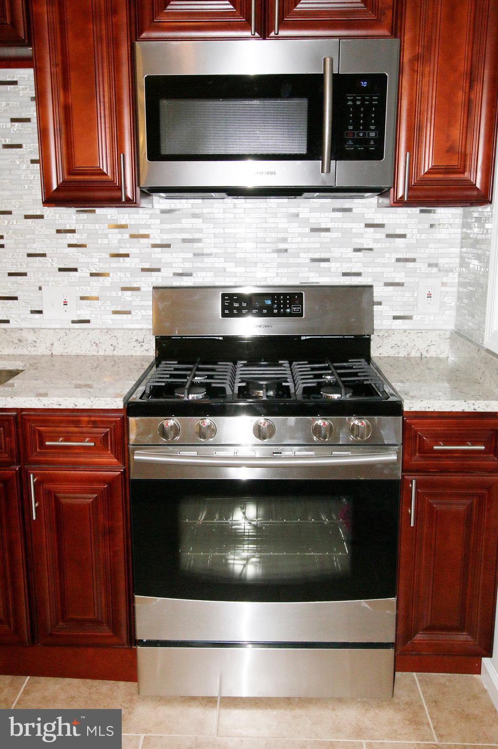 1220 Ramblewood Road Baltimore, MD 21239 - Photo 12 of 30 Appliances
