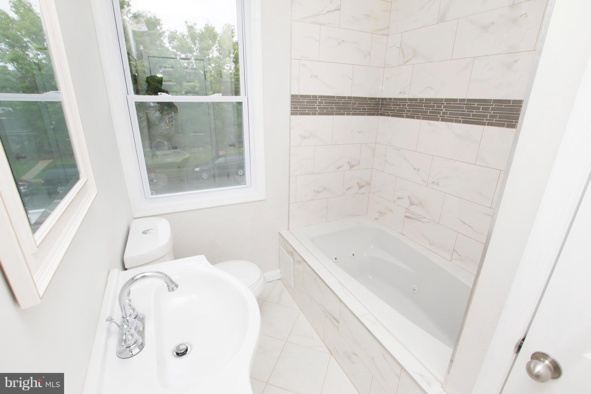 1220 Ramblewood Road Baltimore, MD 21239 - Photo 18 of 30 Bath