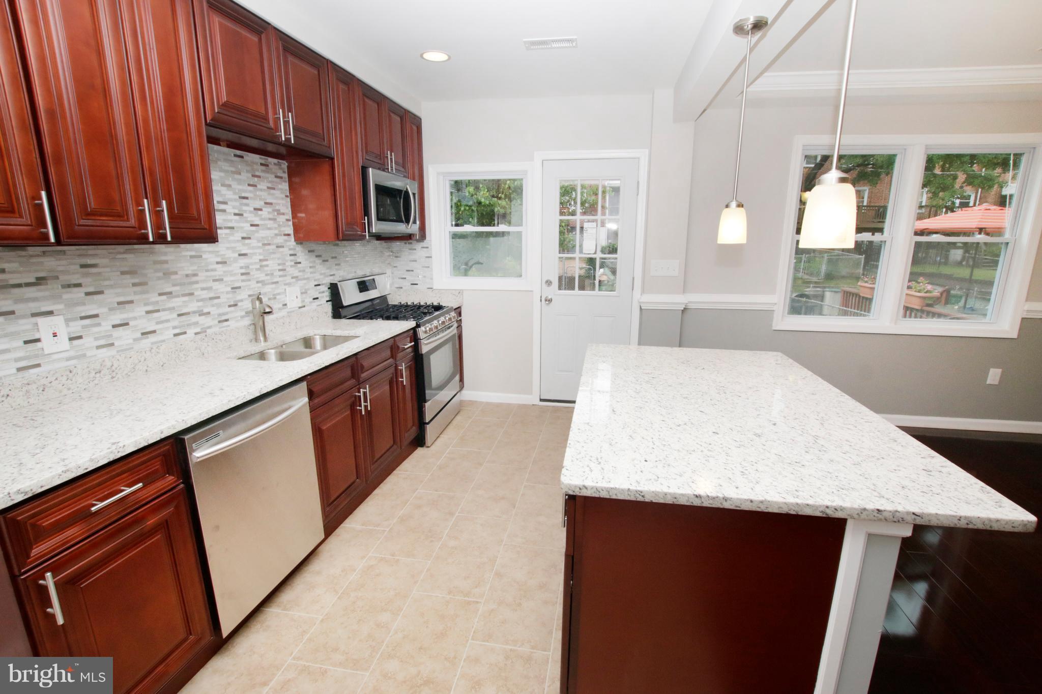 1220 Ramblewood Road Baltimore, MD 21239 - Photo 8 of 30 Kitchen