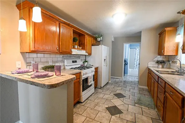 $147,900 | 140 Magoon Street, Osceola, MO 64776