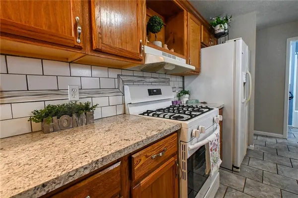 $147,900 | 140 Magoon Street, Osceola, MO 64776