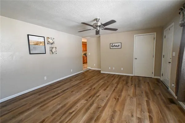 $147,900 | 140 Magoon Street, Osceola, MO 64776