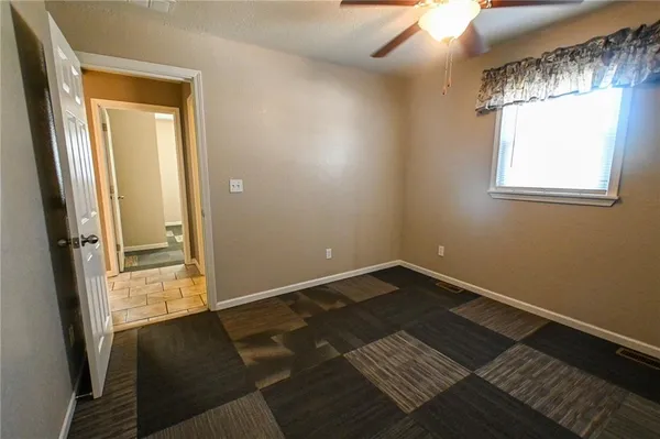 $147,900 | 140 Magoon Street, Osceola, MO 64776