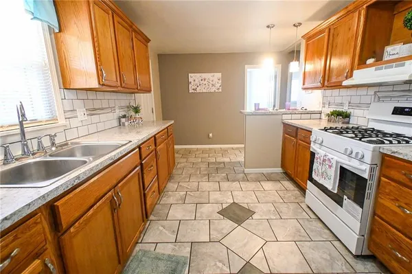 $147,900 | 140 Magoon Street, Osceola, MO 64776