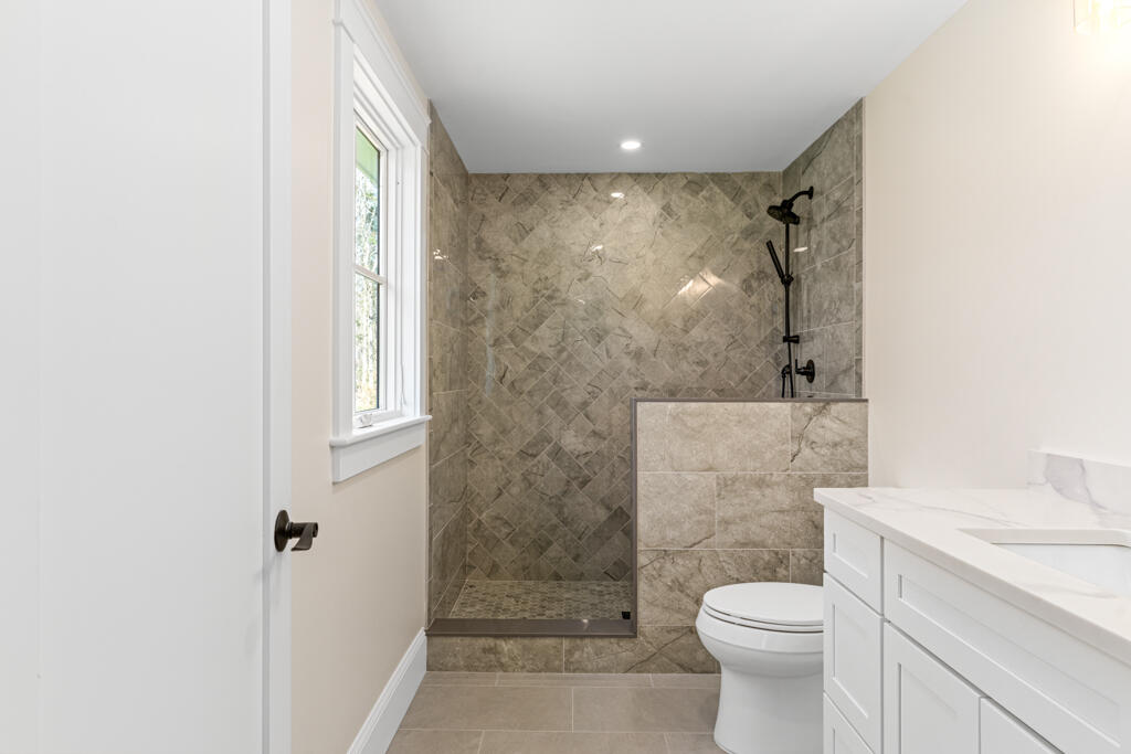 505 Mitchell Road Cape Elizabeth, ME 04107 - Photo 31 of 77 DSC05176