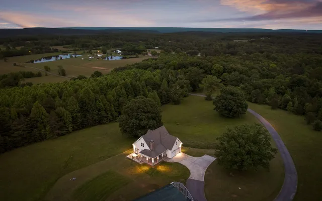 a view of an ocean from a yard