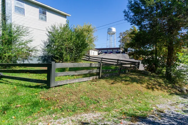 a picture of floor plan