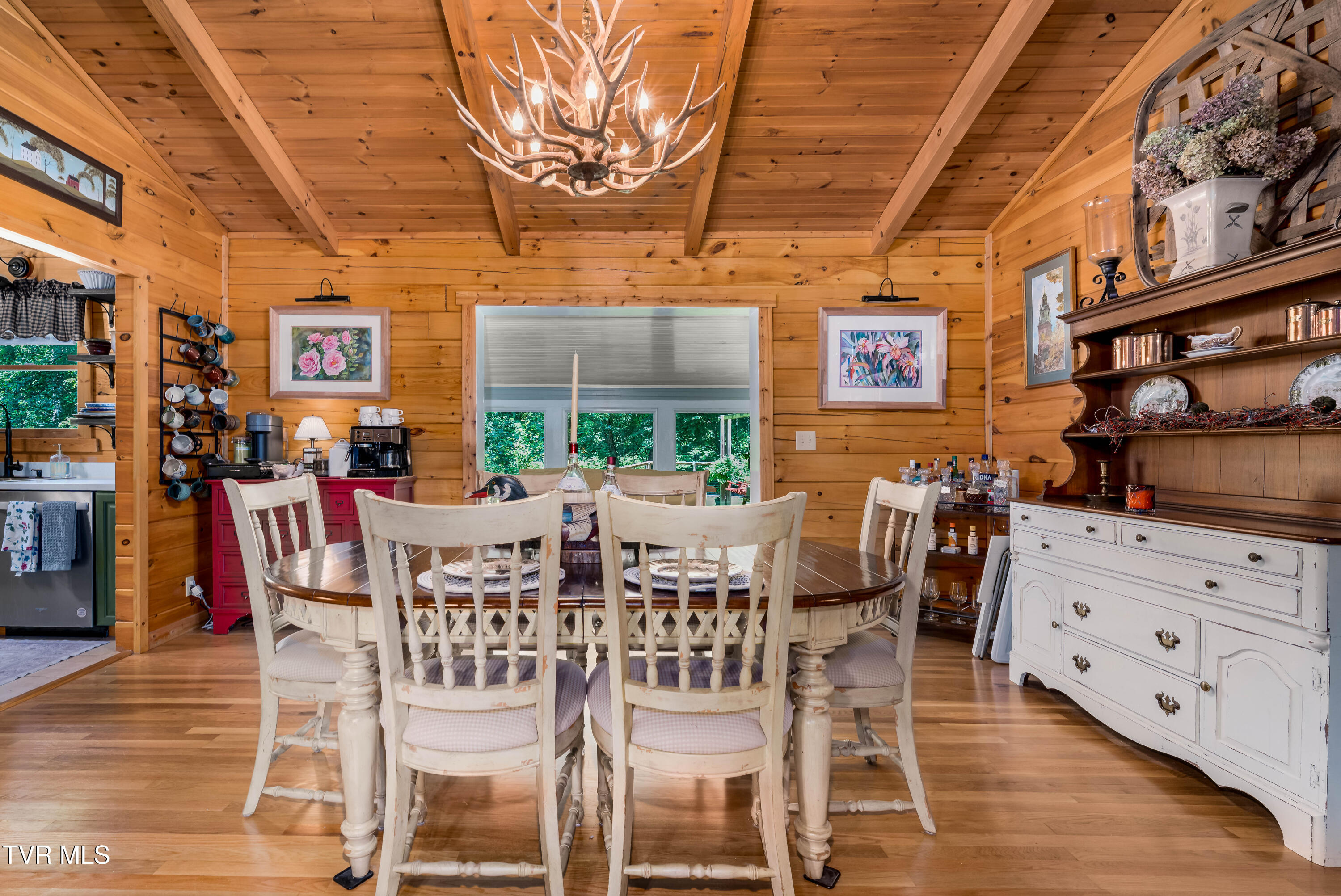 135 Grindstaff Hollow Road Elizabethton, TN 37643 - Photo 30 of 116 135 Grindstaff Hollow (65 of 83)