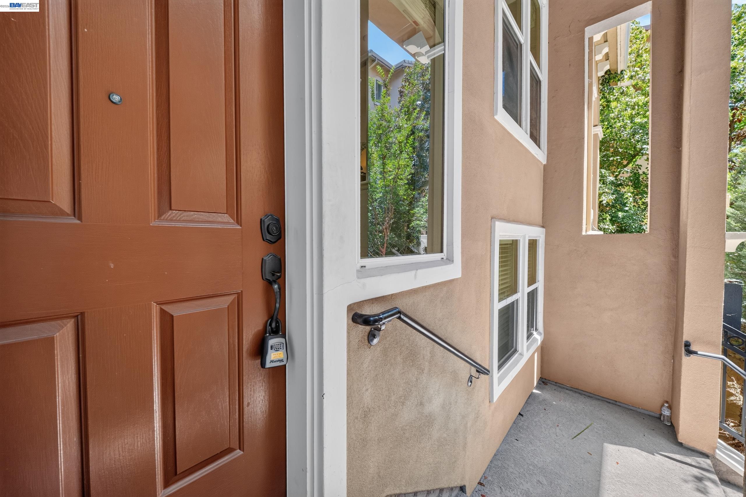 1656 Lee Way Milpitas, CA 95035 - Photo 6 of 32