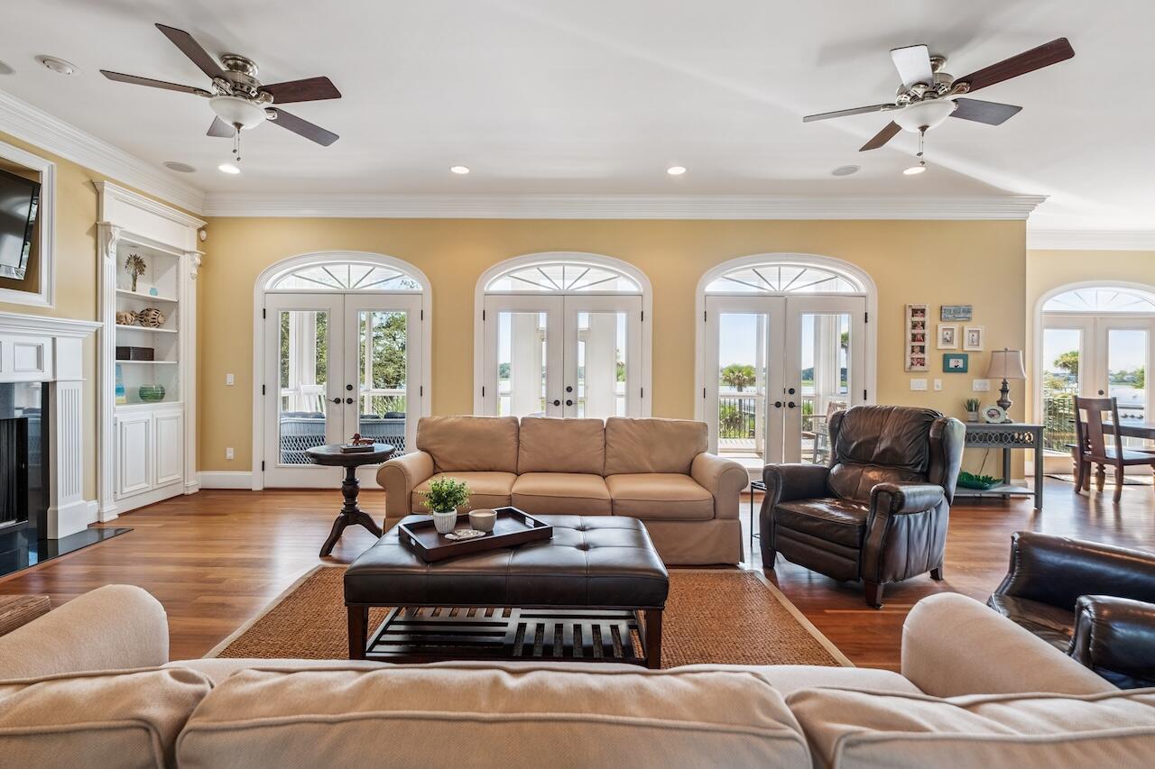 4638 Cape Island Drive Awendaw, SC 29429 - Photo 12 of 66 4638CapeIsland-JTPhoto-023