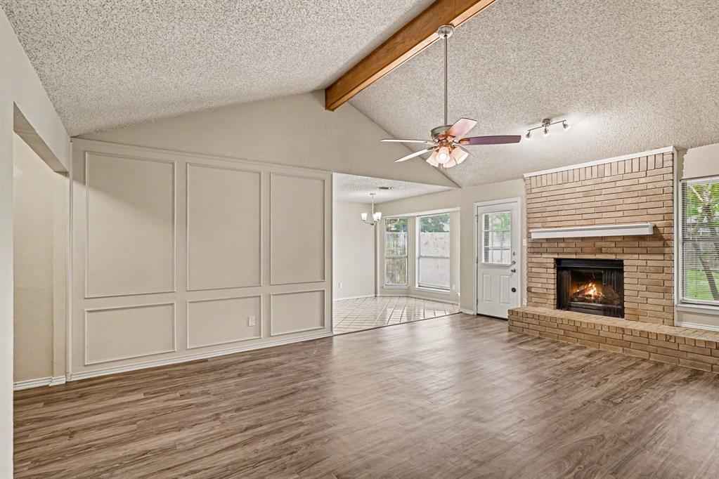 2608 Green Ridge Street Fort Worth, TX 76133 - Photo 11 of 25