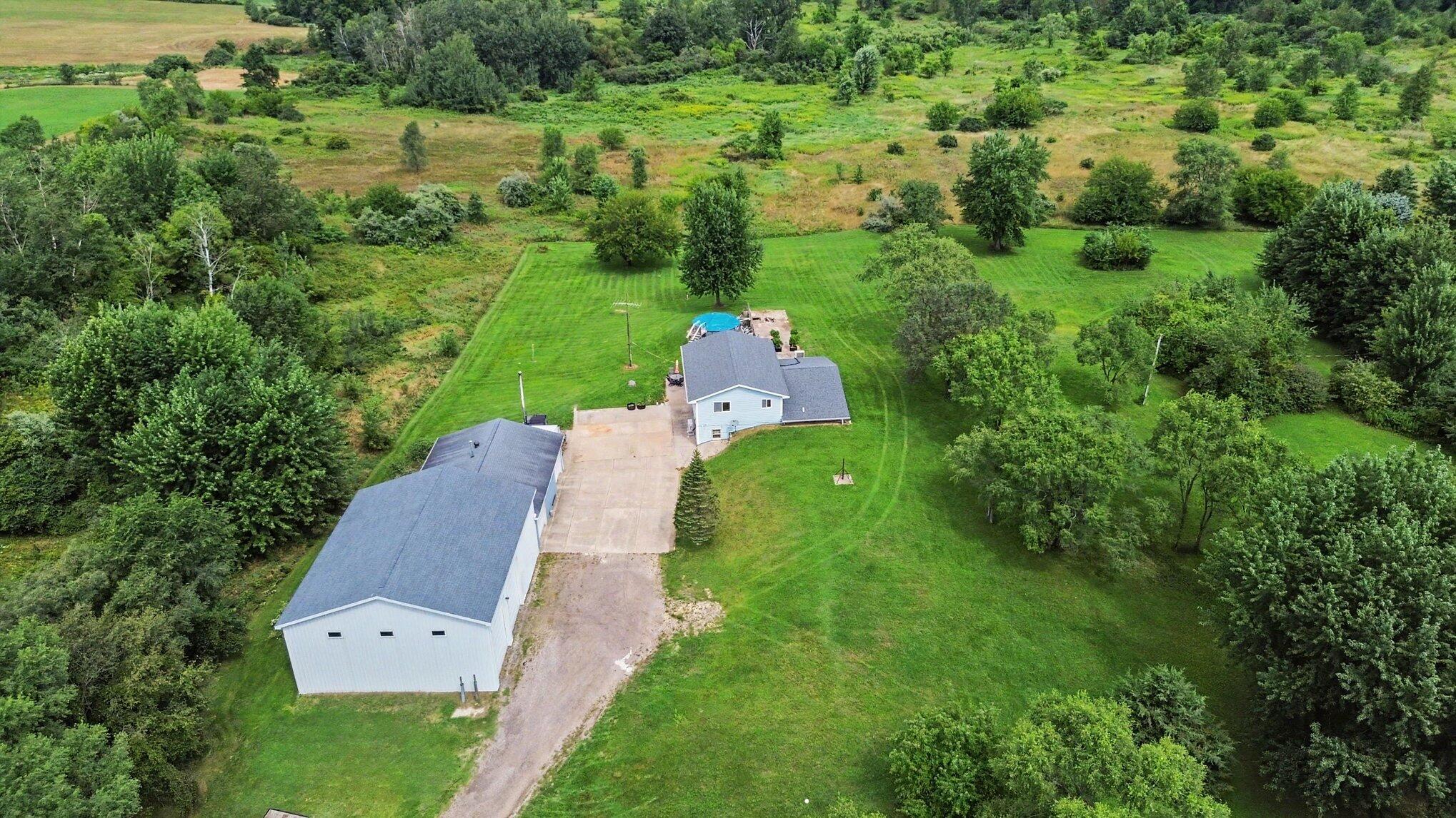 6793 Carmody Road Coloma, MI 49038 - Photo 26 of 31 028_file_2591