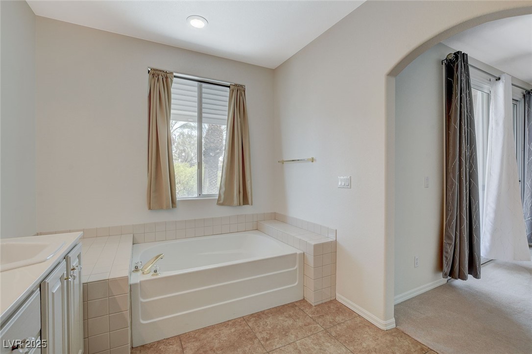 9420 San Laguna, Unit 104 Las Vegas, NV 89134 - Photo 11 of 34