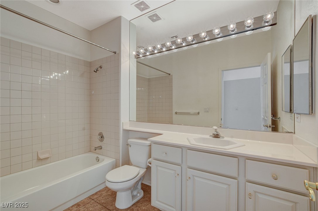 9420 San Laguna, Unit 104 Las Vegas, NV 89134 - Photo 17 of 34