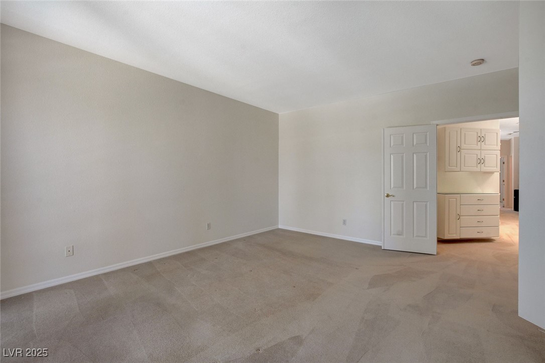 9420 San Laguna, Unit 104 Las Vegas, NV 89134 - Photo 19 of 34
