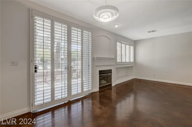 $2,500 | 9420 San Laguna, Unit 104, Las Vegas, NV 89134
