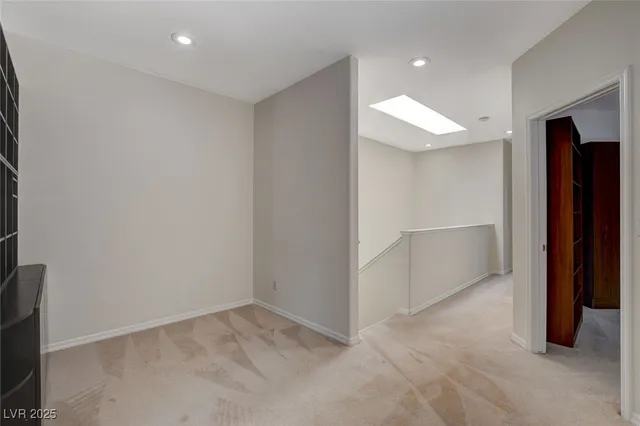 $2,700 | 9420 San Laguna, Unit 104, Las Vegas, NV 89134