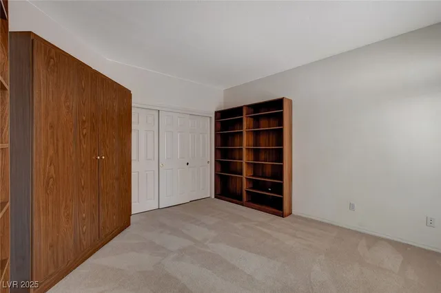 $2,700 | 9420 San Laguna, Unit 104, Las Vegas, NV 89134