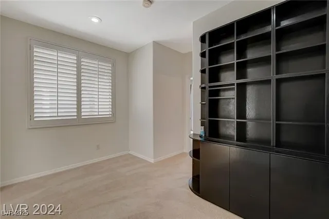 $2,500 | 9420 San Laguna, Unit 104, Las Vegas, NV 89134