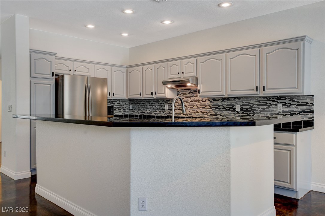 9420 San Laguna, Unit 104 Las Vegas, NV 89134 - Photo 6 of 34