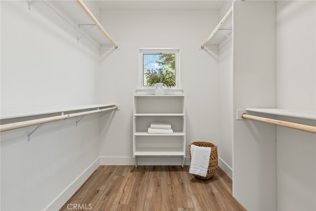 574 Hillcrest Drive Paradise, CA 95969 - Photo 16 of 26 a room view with wooden floor cabinetry and a window