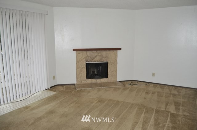 1601 Maple Lane, Unit B1 Kent, WA 98030 - Photo 4 of 5