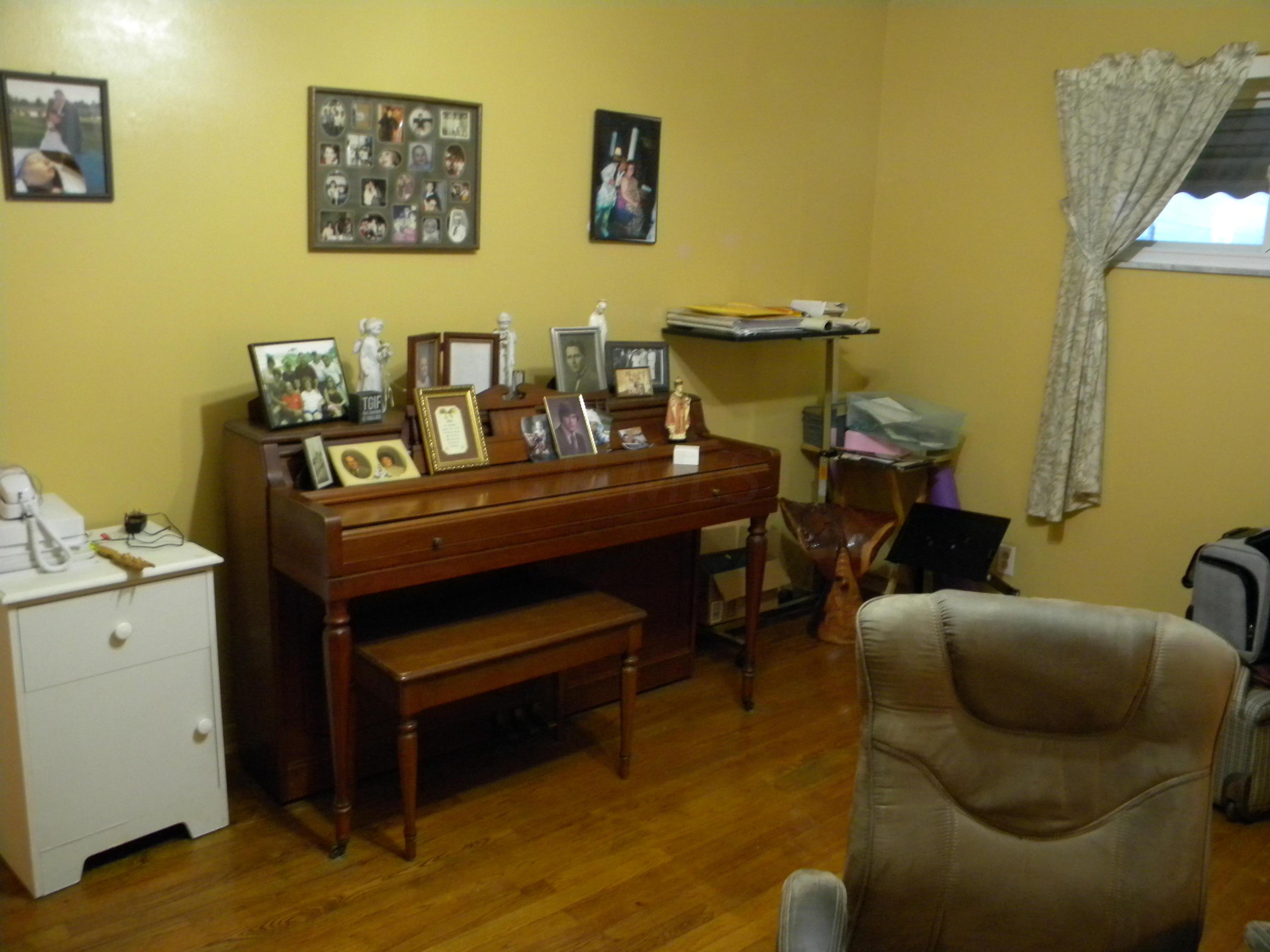 7086 Young Road Orient, OH 43146 - Photo 23 of 36 Gallery Image 23