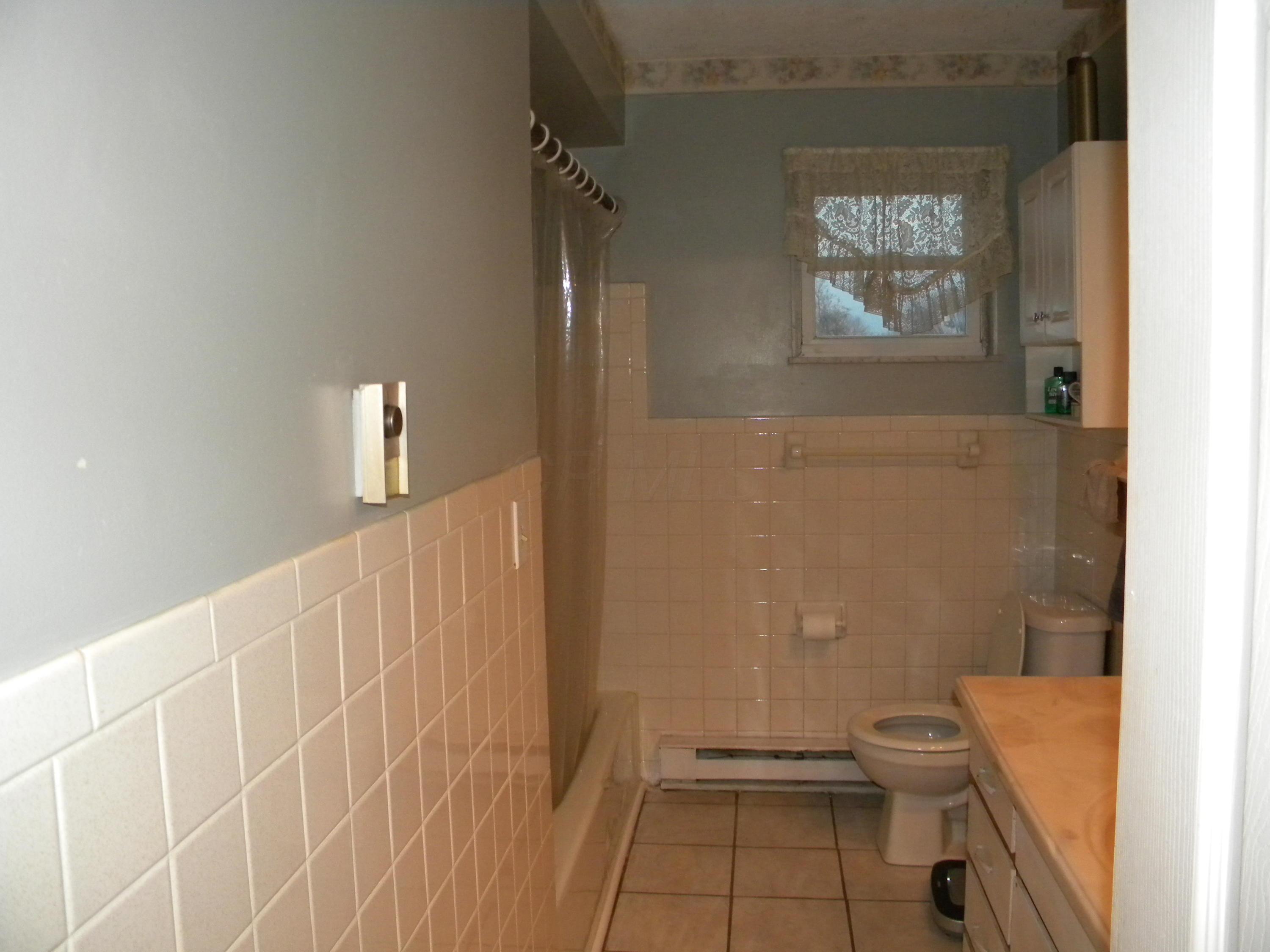 7086 Young Road Orient, OH 43146 - Photo 29 of 36 Gallery Image 29