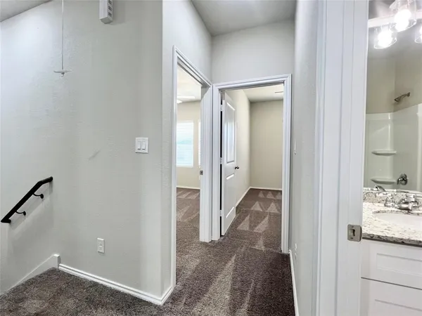 $2,095 | 3501 East Renfro Street, Unit 604, Burleson, TX 76028