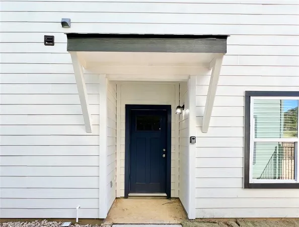 $2,095 | 3501 East Renfro Street, Unit 604, Burleson, TX 76028