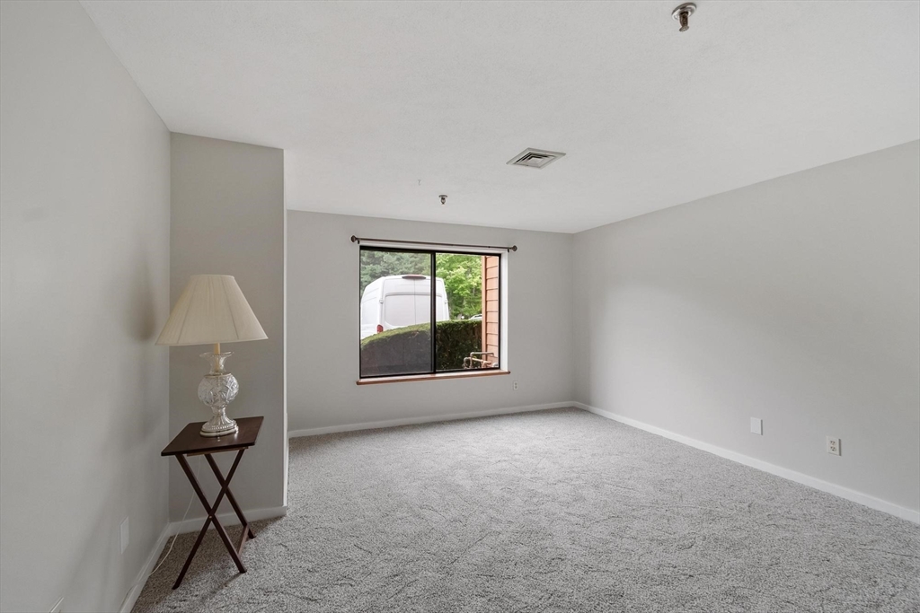 70 West Meadow Road, Unit 10 Haverhill, MA 01832 - Photo 10 of 29 Gallery Image 10