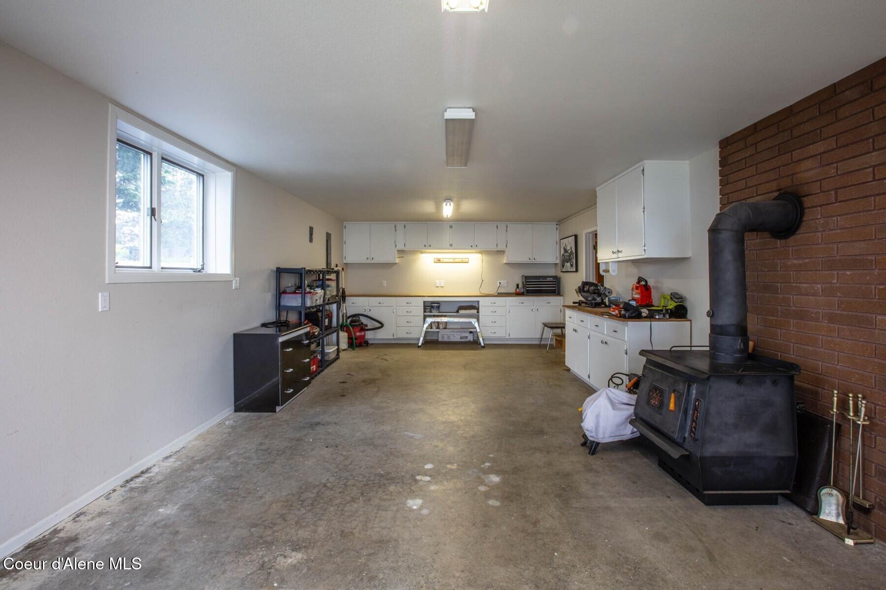 419 Campbell Point Road Laclede, ID 83841 - Photo 50 of 64 Bonus Area Lower Level