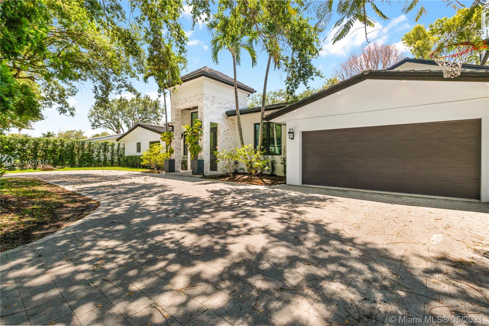 7630 Southwest 52nd Court Miami, FL 33143 - Photo 1 of 20