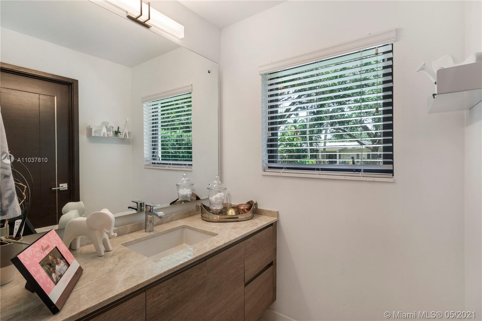 7630 Southwest 52nd Court Miami, FL 33143 - Photo 17 of 20