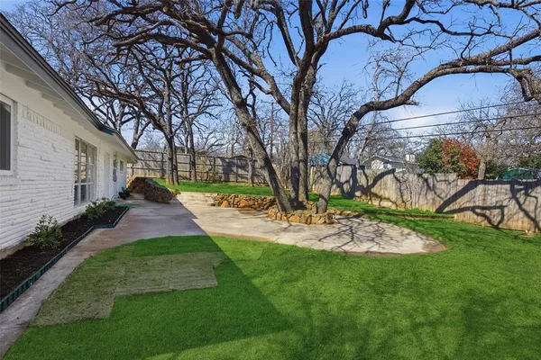 $349,900 | 608 West Redbud Drive, Hurst, TX 76053