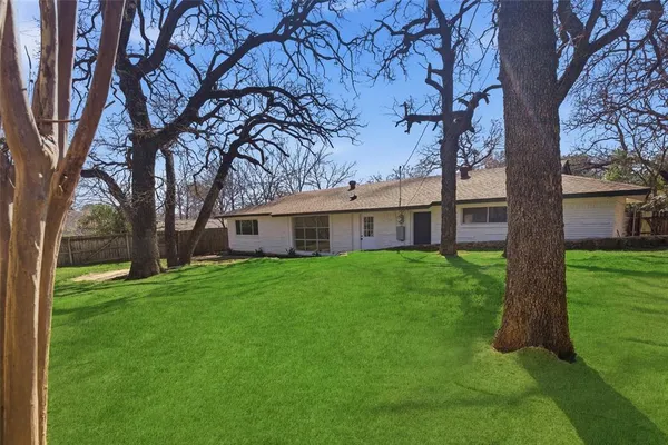 $349,900 | 608 West Redbud Drive, Hurst, TX 76053