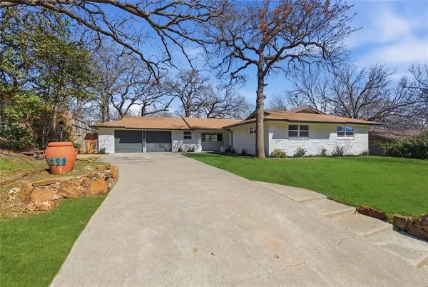 $349,900 | 608 West Redbud Drive, Hurst, TX 76053