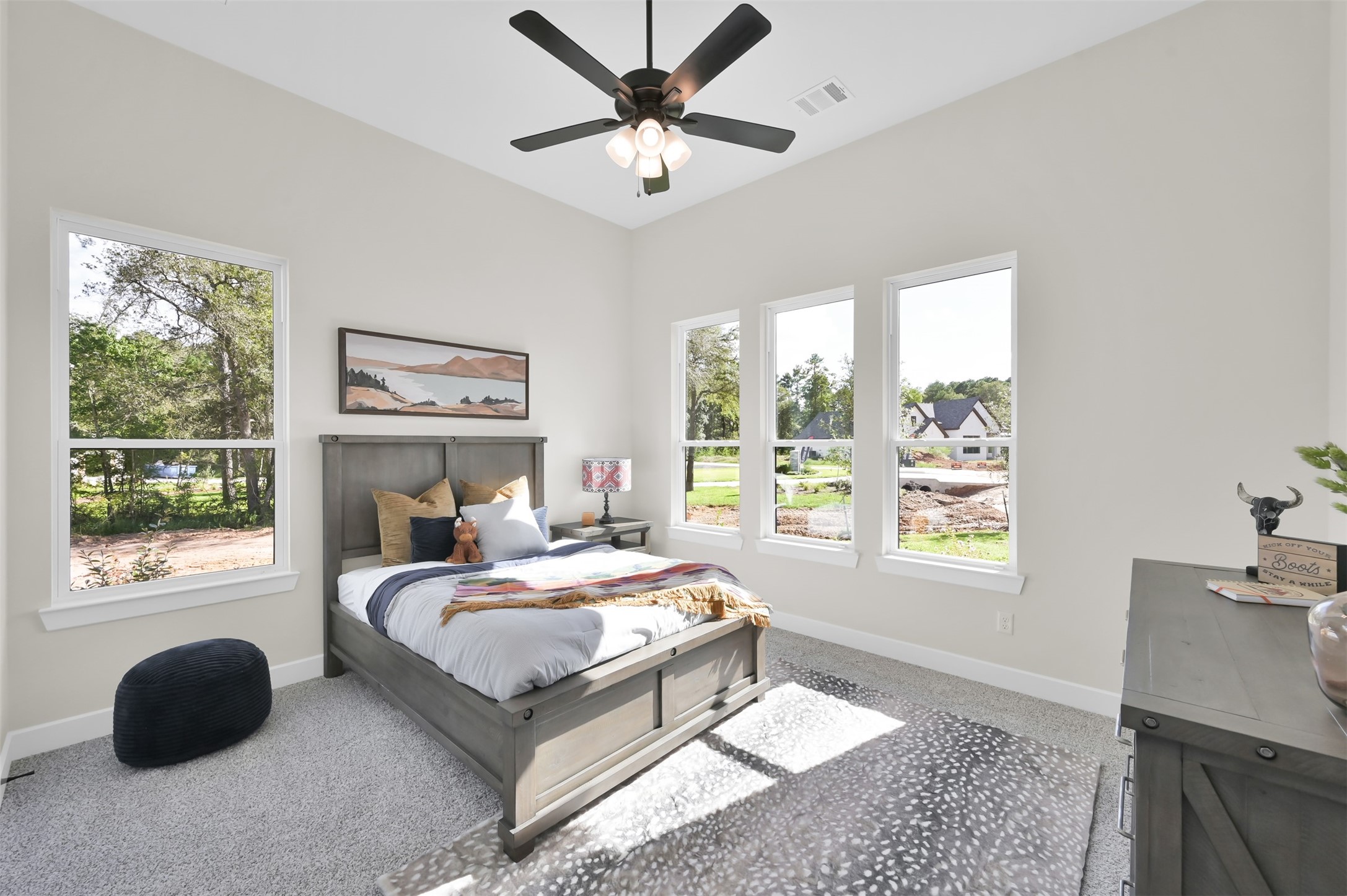 8557 Butler Rnch Court Plantersville, TX 77363 - Photo 29 of 39 secondary bedroom