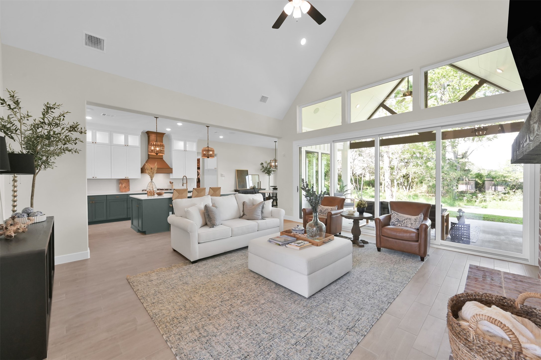 8557 Butler Rnch Court Plantersville, TX 77363 - Photo 8 of 39