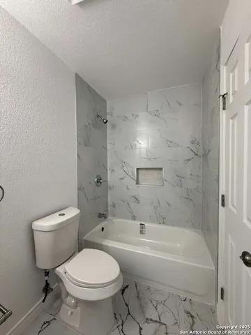 $2,000 | 7026 Settlers Court, San Antonio, TX 78258