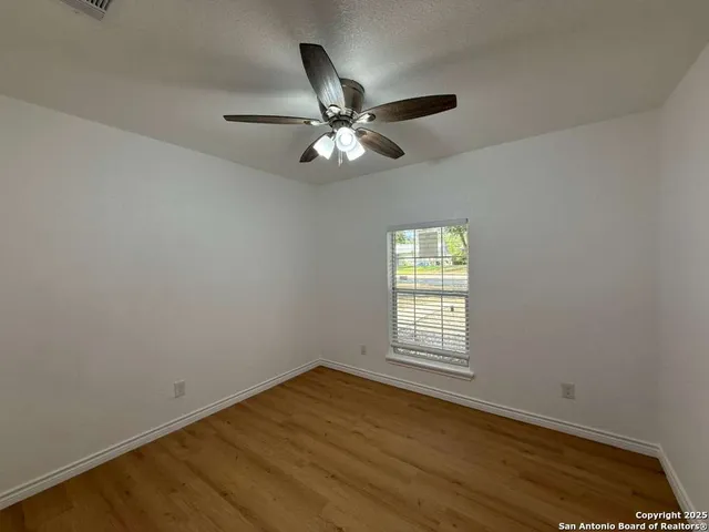 $2,000 | 7026 Settlers Court, San Antonio, TX 78258