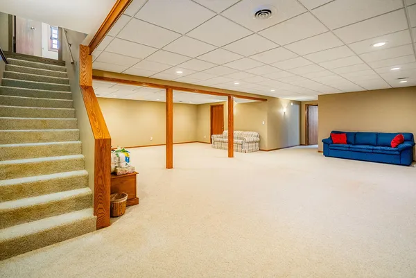 $546,900 | N7079 Pine Lane, Holland, WI 54636