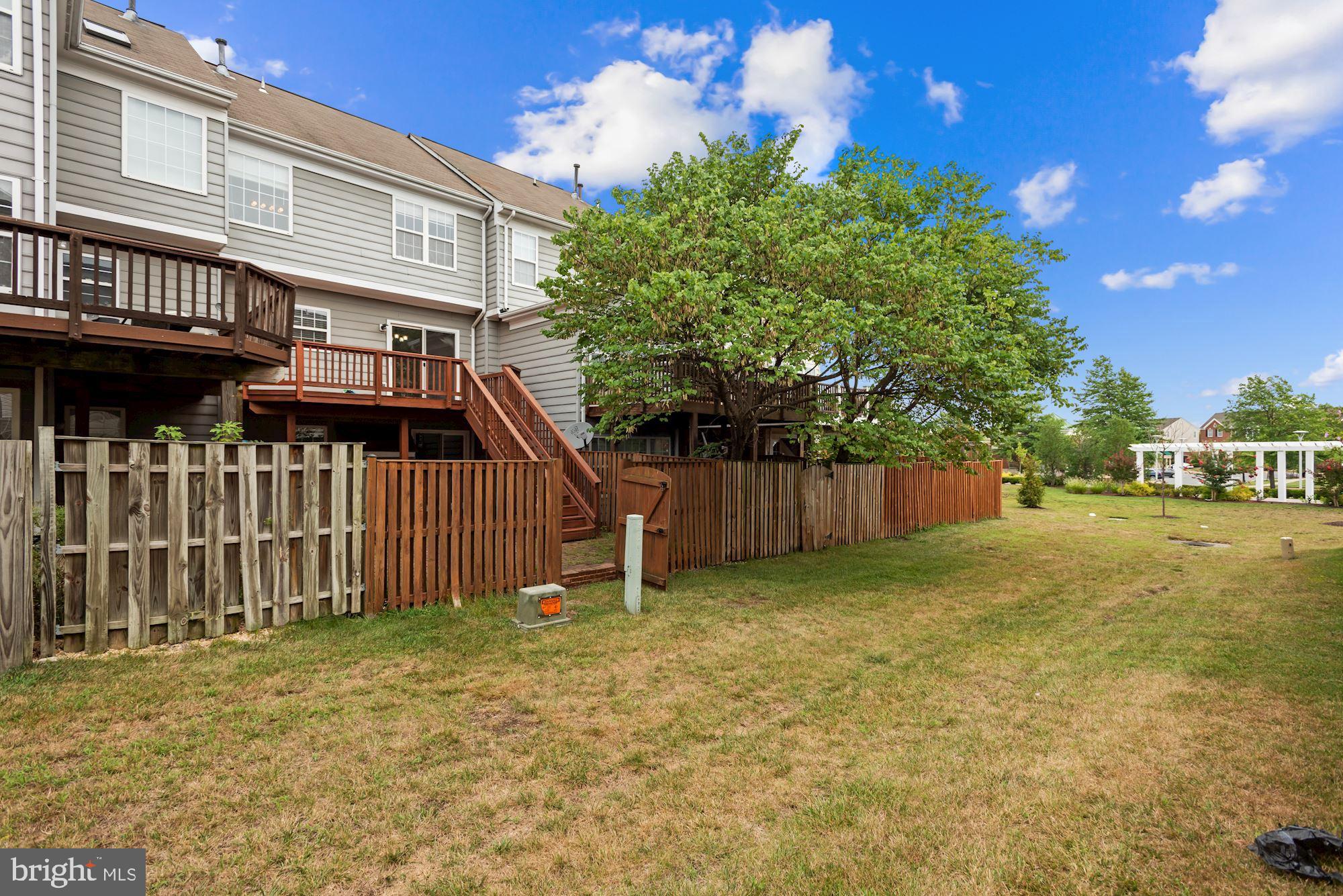 43019 Beachall Street Chantilly, VA 20152 - Photo 25 of 26