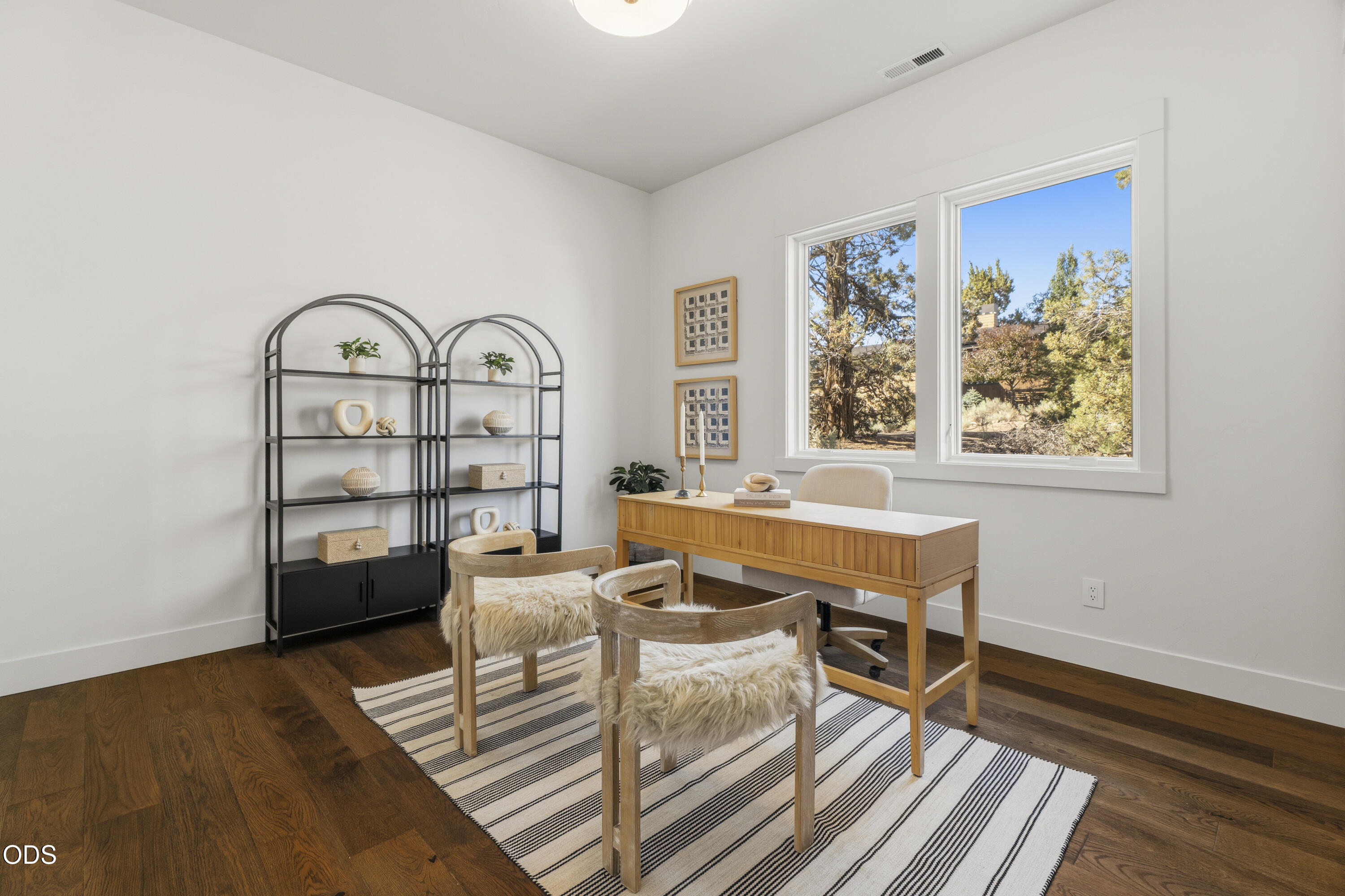 22985 Ghost Tree Lane Bend, OR 97701 - Photo 53 of 83
