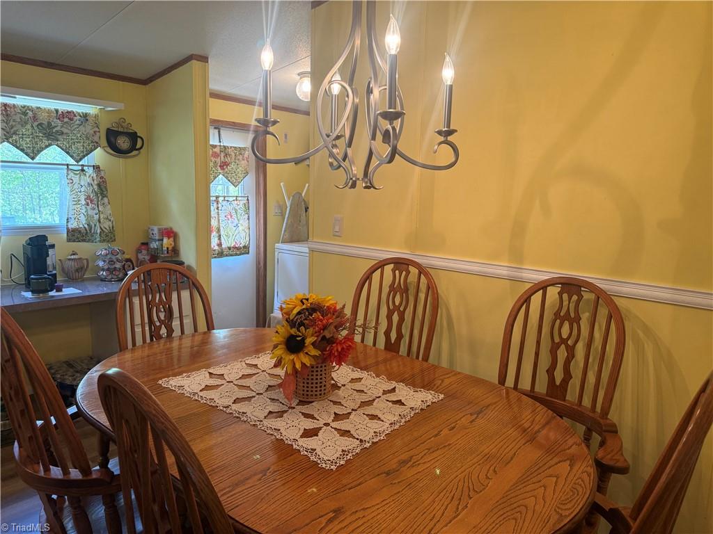 231 Cp Riddle Trail Mount Airy, NC 27030 - Photo 14 of 28 dining area
