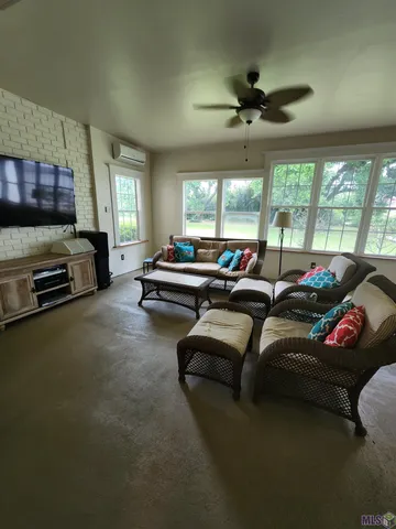 $389,900 | 189 Palm Avenue, Larose, LA 70373