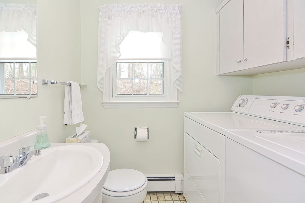 4 Trayer Road Canton, MA 02021 - Photo 15 of 31 Gallery Image 15