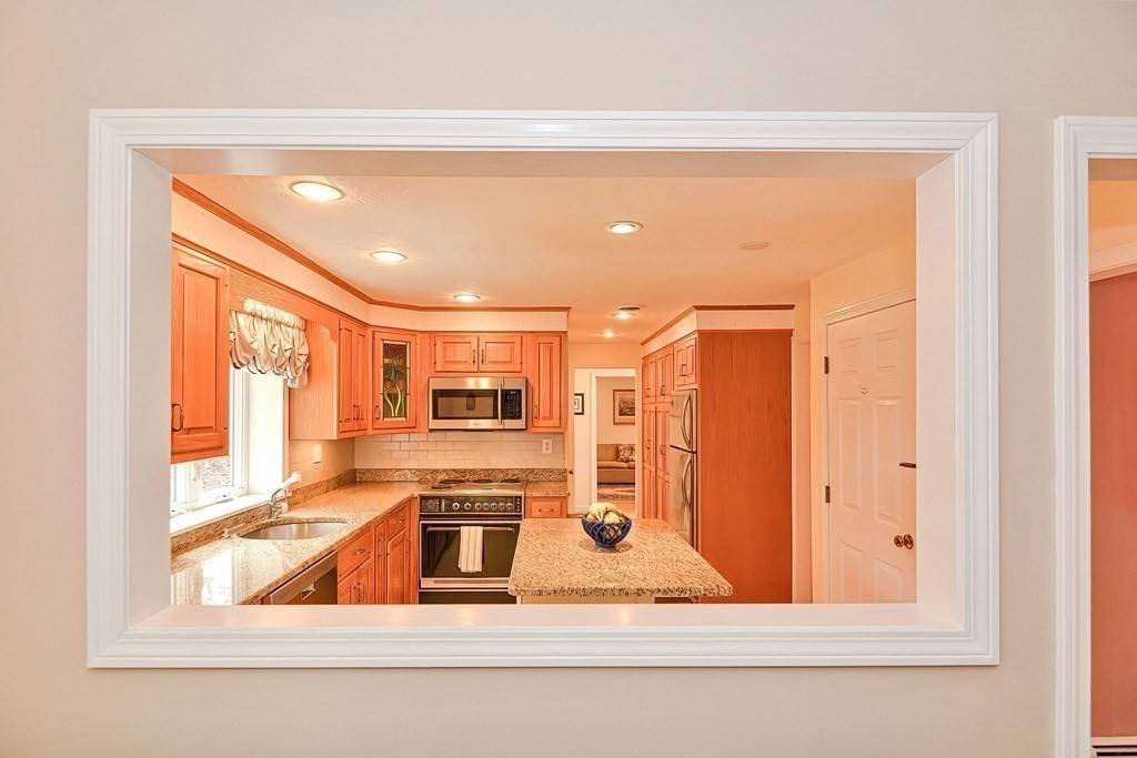 4 Trayer Road Canton, MA 02021 - Photo 5 of 31 Gallery Image 5